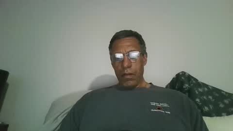 Snapshot of swimmerbod2495 chatting on May 11, 2026, 1:22 am swimmerbod2495 online show from May 11, 2026, 1:22 am