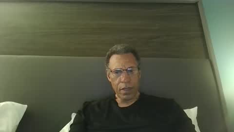 Snapshot of swimmerbod2495 chatting on May 16, 2026, 6:43 am swimmerbod2495 online show from May 16, 2026, 6:43 am