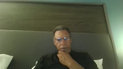 Snapshot of swimmerbod2495 chatting on May 16, 2026, 7:05 am swimmerbod2495 online show from May 16, 2026, 7:05 am