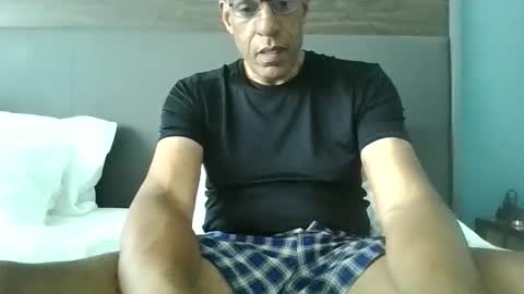 Snapshot of swimmerbod2495 chatting on May 16, 2026, 6:07 pm swimmerbod2495 online show from May 16, 2026, 6:07 pm