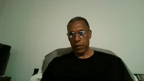 Snapshot of swimmerbod2495 chatting on June 6, 2026, 1:00 am swimmerbod2495 online show from June 6, 2026, 1:00 am