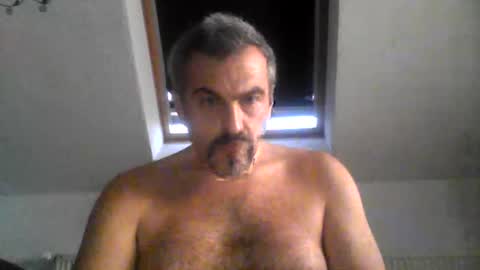 Snapshot of swinger_men_austria chatting on November 17, 2025, 6:41 am swinger_men_austria online show from November 17, 2025, 6:41 am