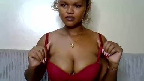 Snapshot of swirybulm68 chatting on July 30, 2026, 3:33 pm swirybulm68 online show from July 30, 2026, 3:33 pm
