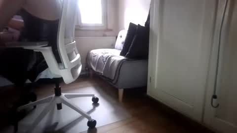 Snapshot of swisscouple73 chatting on February 16, 2025, 9:15 am Swiss Couple online show from February 16, 2025, 9:15 am