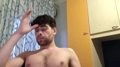 Snapshot of switchema chatting on February 24, 2025, 4:58 pm Emanuele online show from February 24, 2025, 4:58 pm