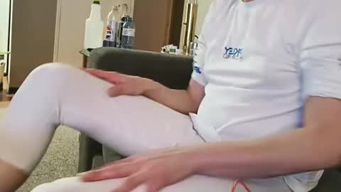 swontguy2025 online show from March 10, 2025, 7:42 am