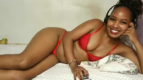 swt_bby online show from May 16, 2026, 10:52 pm