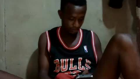swthairy_dick online show from April 28, 2026, 2:49 am