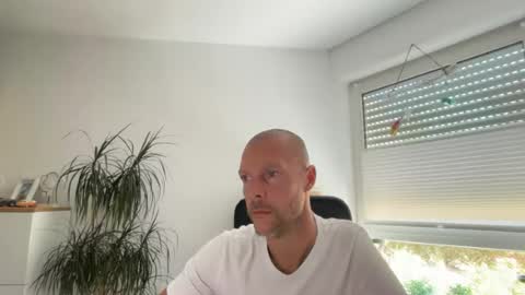 Snapshot of sx1904 chatting on August 5, 2026, 7:44 am sx1904 online show from August 5, 2026, 7:44 am