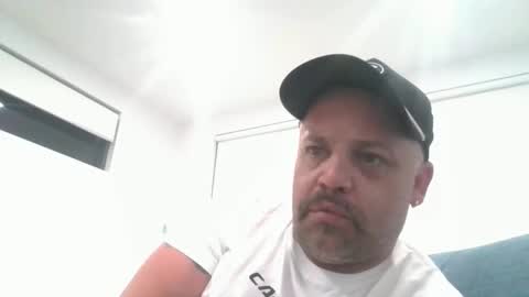 sxylegsturnmeon online show from January 13, 2026, 12:32 pm