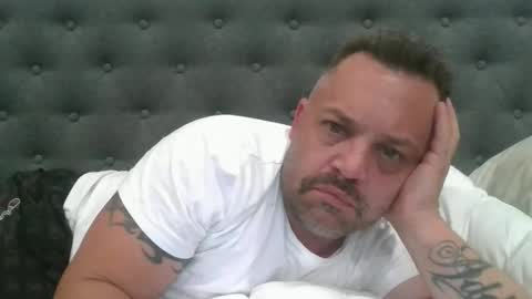 sxylegsturnmeon online show from February 9, 2026, 4:55 pm