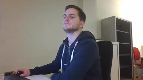 Snapshot of syl092 chatting on December 5, 2024, 2:00 pm syl092 online show from December 5, 2024, 2:00 pm