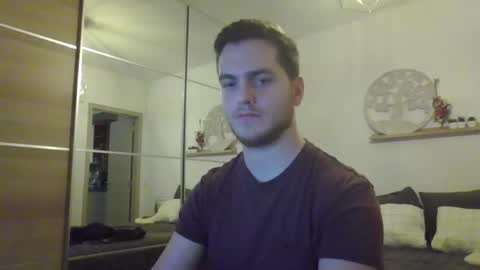 Snapshot of syl092 chatting on December 6, 2024, 4:17 pm syl092 online show from December 6, 2024, 4:17 pm