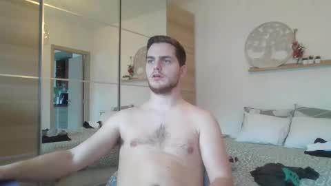 Snapshot of syl092 chatting on December 13, 2024, 2:38 pm syl092 online show from December 13, 2024, 2:38 pm