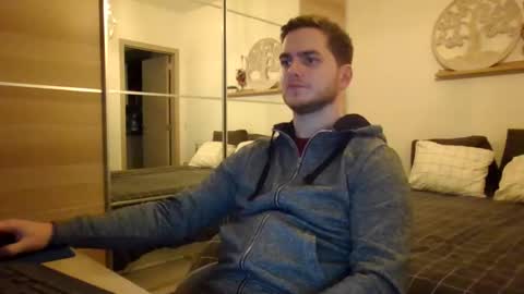 Snapshot of syl092 chatting on January 9, 2025, 6:15 pm syl092 online show from January 9, 2025, 6:15 pm