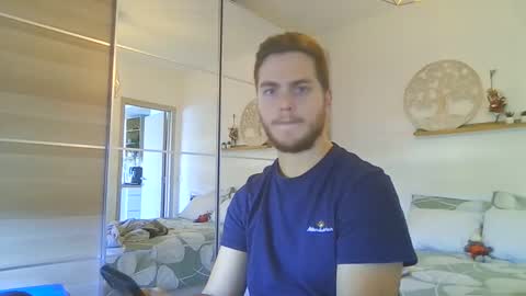 Snapshot of syl092 chatting on October 24, 2025, 10:00 am syl092 online show from October 24, 2025, 10:00 am