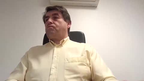 sympa_trique online show from December 5, 2024, 4:12 pm