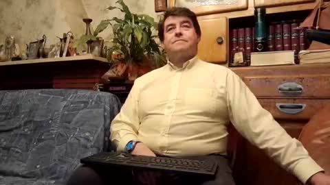 sympa_trique online show from December 6, 2024, 5:22 pm