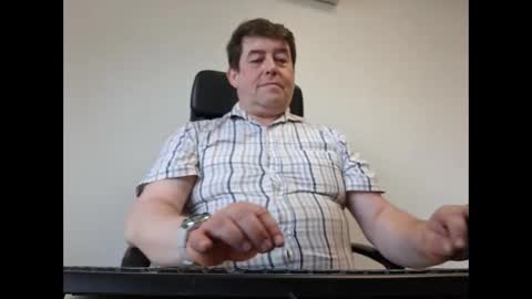 sympa_trique online show from September 17, 2025, 12:40 pm