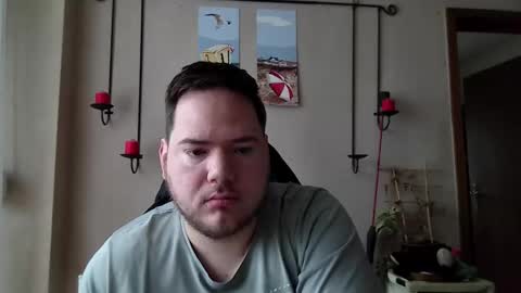 Snapshot of sympon1e chatting on February 24, 2026, 9:29 am sympon1e online show from February 24, 2026, 9:29 am