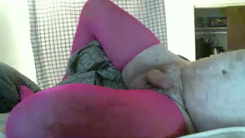 syngor online show from September 13, 2025, 1:05 am