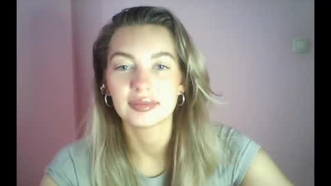 Snapshot of syrami chatting on May 11, 2026, 3:12 am syrami online show from May 11, 2026, 3:12 am