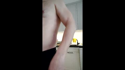 black sofa online show from March 4, 2026, 7:36 am