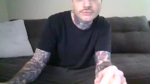 Snapshot of t0914 chatting on October 29, 2025, 5:14 pm t0914 online show from October 29, 2025, 5:14 pm