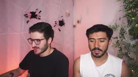 t0ny_wylie online show from October 18, 2025, 5:03 pm