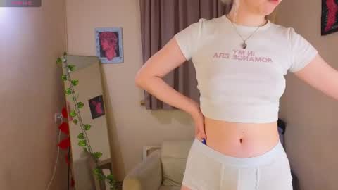 Snapshot of t_blonde chatting on August 2, 2026, 4:49 pm Dani she online show from August 2, 2026, 4:49 pm