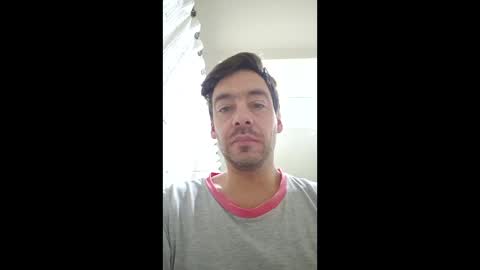 Snapshot of t_fuenzalida chatting on May 20, 2026, 8:42 am t_fuenzalida online show from May 20, 2026, 8:42 am
