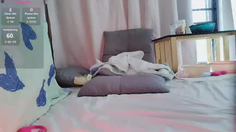 Snapshot of t_taotao chatting on April 27, 2026, 9:18 am t_taotao online show from April 27, 2026, 9:18 am
