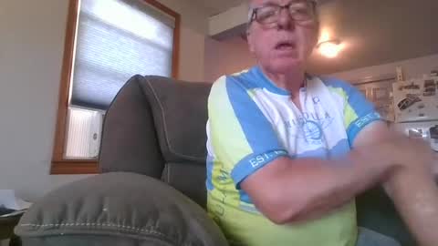 Snapshot of tacrunner66_ chatting on July 8, 2026, 2:10 pm tacrunner66_ online show from July 8, 2026, 2:10 pm