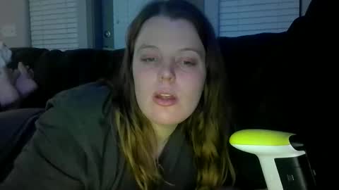 Snapshot of tacyluxe chatting on May 13, 2026, 8:01 am tacyluxe online show from May 13, 2026, 8:01 am