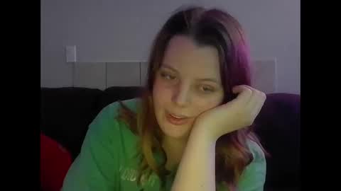 Snapshot of tacyluxe chatting on May 18, 2026, 4:29 am tacyluxe online show from May 18, 2026, 4:29 am