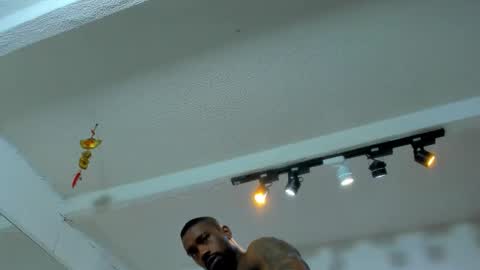 Snapshot of tafari_1 chatting on February 16, 2026, 2:29 am Tafari Zulu online show from February 16, 2026, 2:29 am