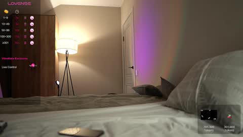 Snapshot of taisonbrownx chatting on October 26, 2025, 7:42 pm Taison online show from October 26, 2025, 7:42 pm