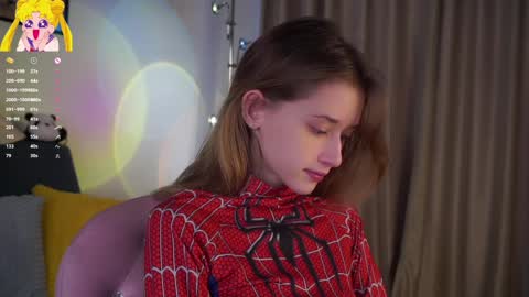 Mia online show from March 17, 2026, 1:32 am