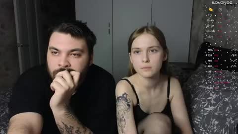 taiti_fox_cub online show from May 18, 2026, 4:46 pm