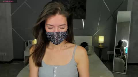 Sasha online show from November 5, 2025, 1:49 am