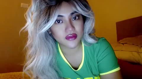 Snapshot of takemeinheaven1 chatting on December 10, 2024, 4:17 pm Lena online show from December 10, 2024, 4:17 pm