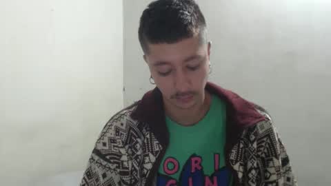 talhi_ online show from December 2, 2025, 8:52 am