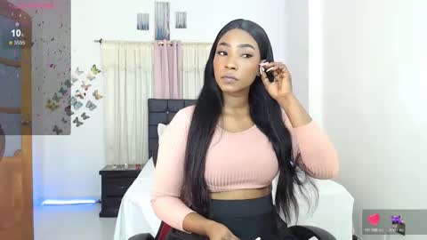 taliana  modelo independiente online show from December 18, 2025, 11:33 pm