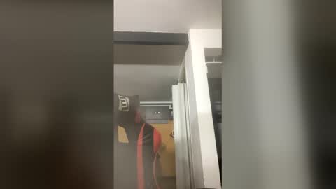 Snapshot of talktome4 chatting on February 12, 2026, 8:53 am talktome4 online show from February 12, 2026, 8:53 am