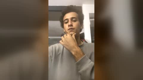 Snapshot of talktome4 chatting on February 13, 2026, 3:02 am talktome4 online show from February 13, 2026, 3:02 am