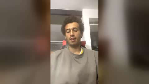 Snapshot of talktome4 chatting on February 19, 2026, 9:55 pm talktome4 online show from February 19, 2026, 9:55 pm