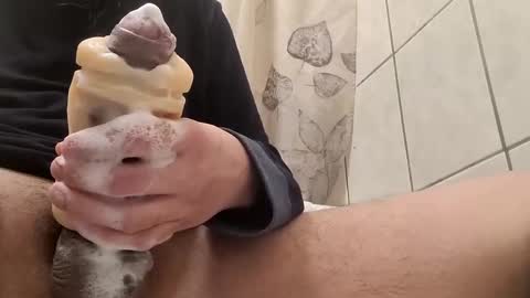 Snapshot of tall6feet7inch chatting on February 8, 2025, 7:59 am tall6feet7inch online show from February 8, 2025, 7:59 am