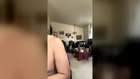 Snapshot of tallhandsomehung69 chatting on July 20, 2026, 6:21 pm tallhandsomehung69 online show from July 20, 2026, 6:21 pm