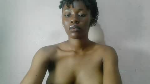 Snapshot of tallnsexydee chatting on July 14, 2026, 9:03 am tallnsexydee online show from July 14, 2026, 9:03 am