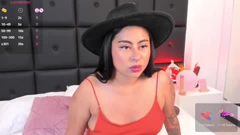 Snapshot of tamaraleen chatting on November 5, 2025, 6:52 pm Tamara online show from November 5, 2025, 6:52 pm